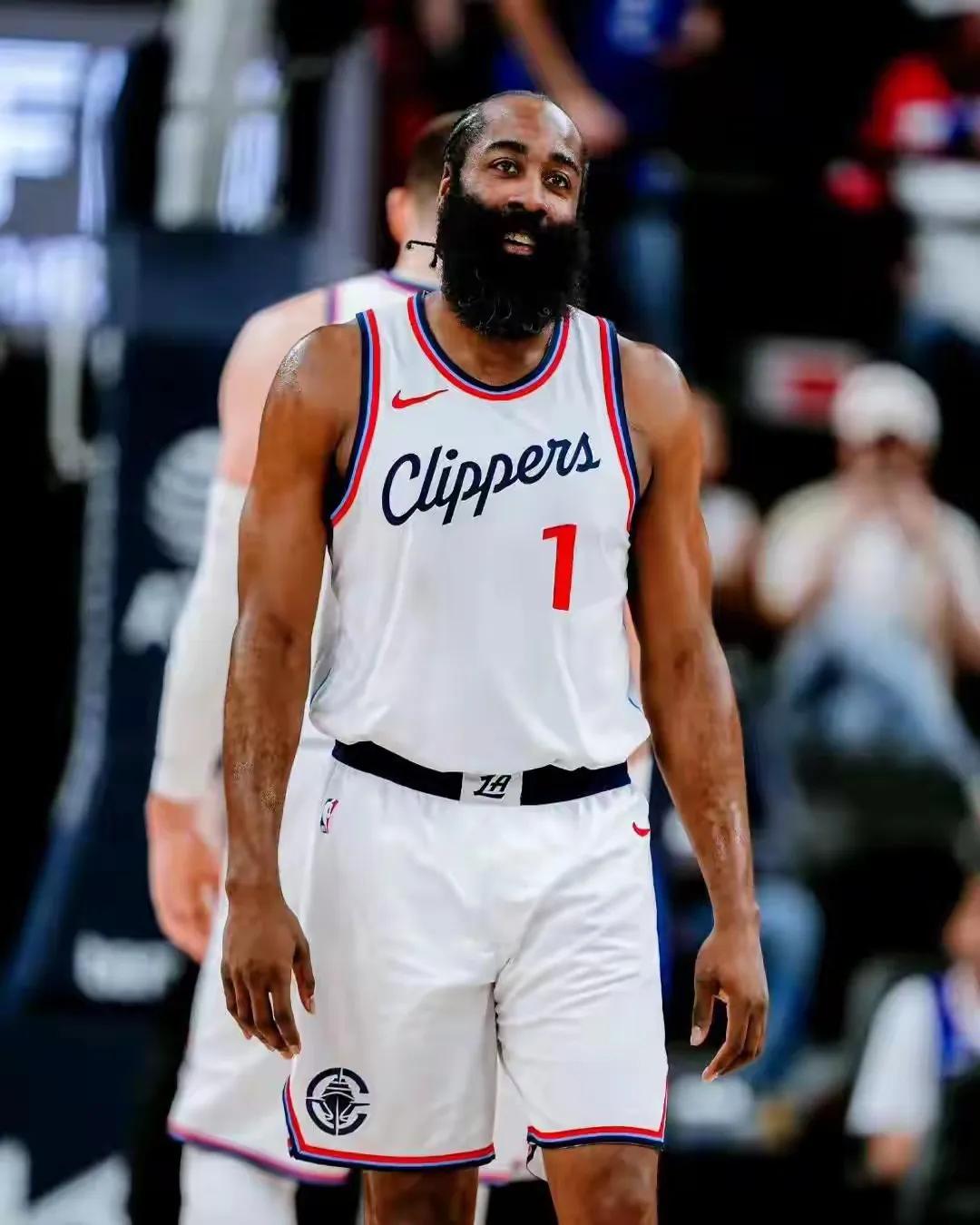 开元在线 -哈登在皇家马德里比赛中赛况扑朔迷离，回归赛场引发热议！的简单介绍